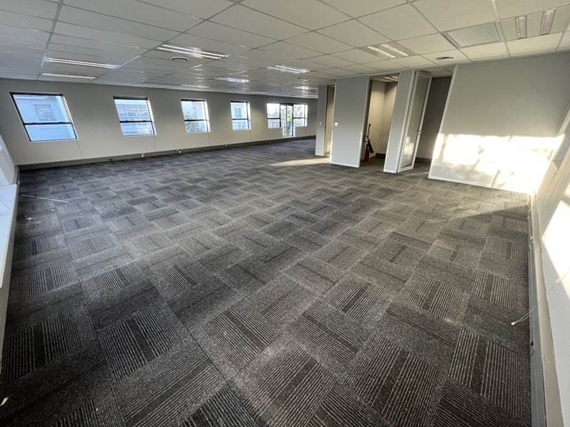 1191  m² Office Space in Woodmead photo number 11