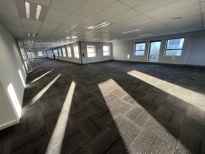 1191  m² Office Space in Woodmead photo number 15