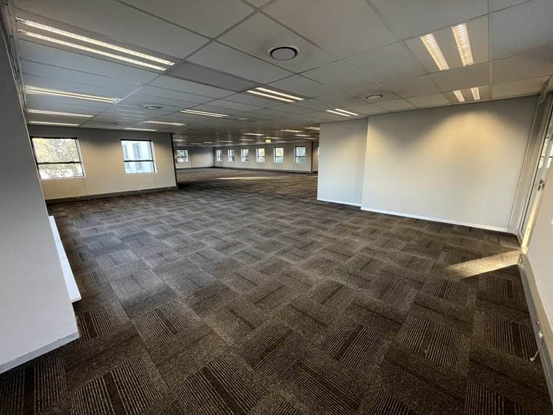 1191  m² Office Space in Woodmead photo number 26