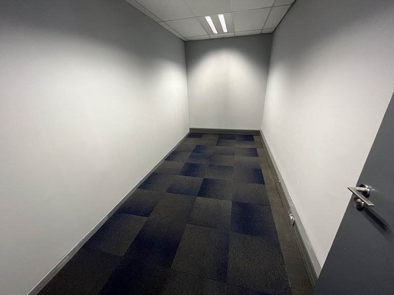 1191  m² Office Space in Woodmead photo number 21