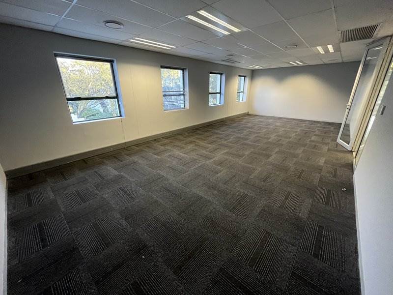 1191  m² Office Space in Woodmead photo number 8