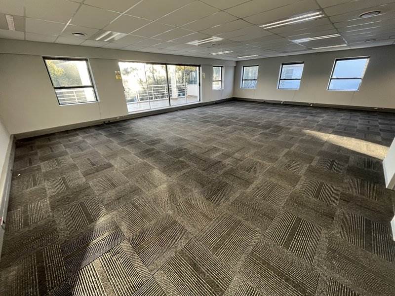 1191  m² Office Space in Woodmead photo number 10