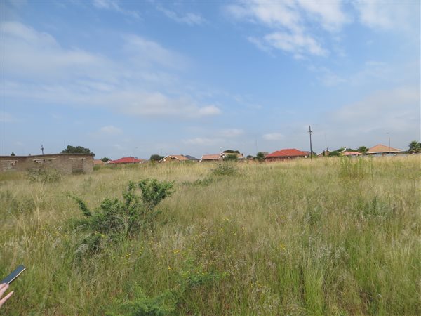 1148 m² Land available in Carletonville