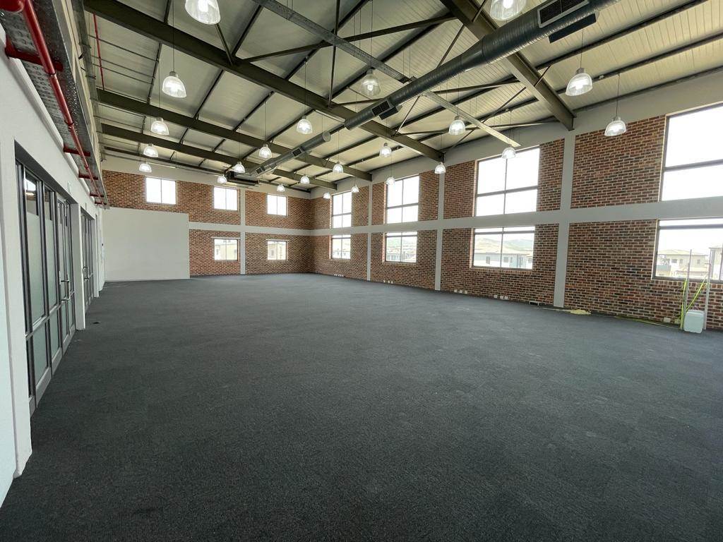 302  m² Commercial space in Parklands photo number 13