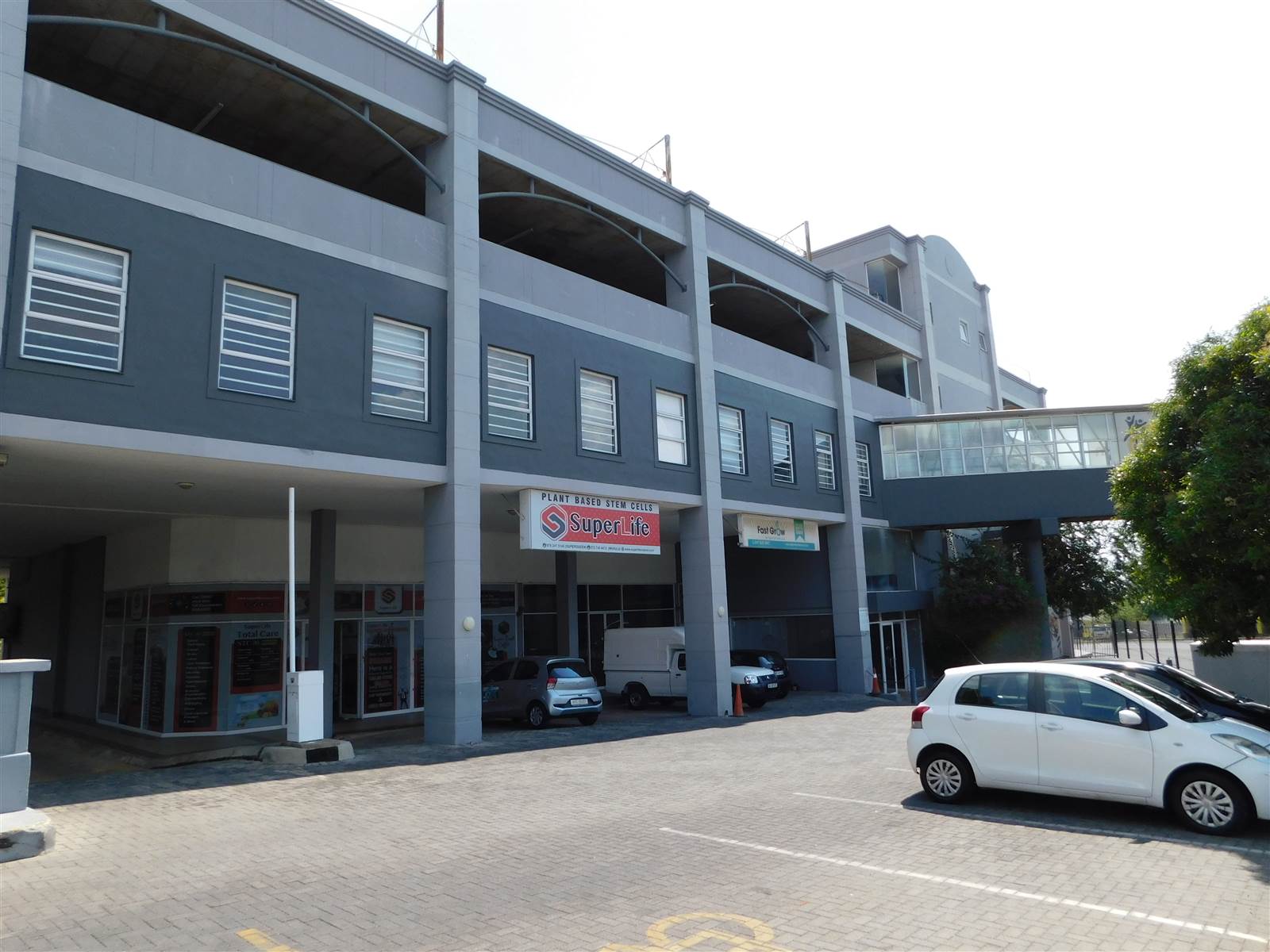 415  m² Commercial space in Randburg Central photo number 3