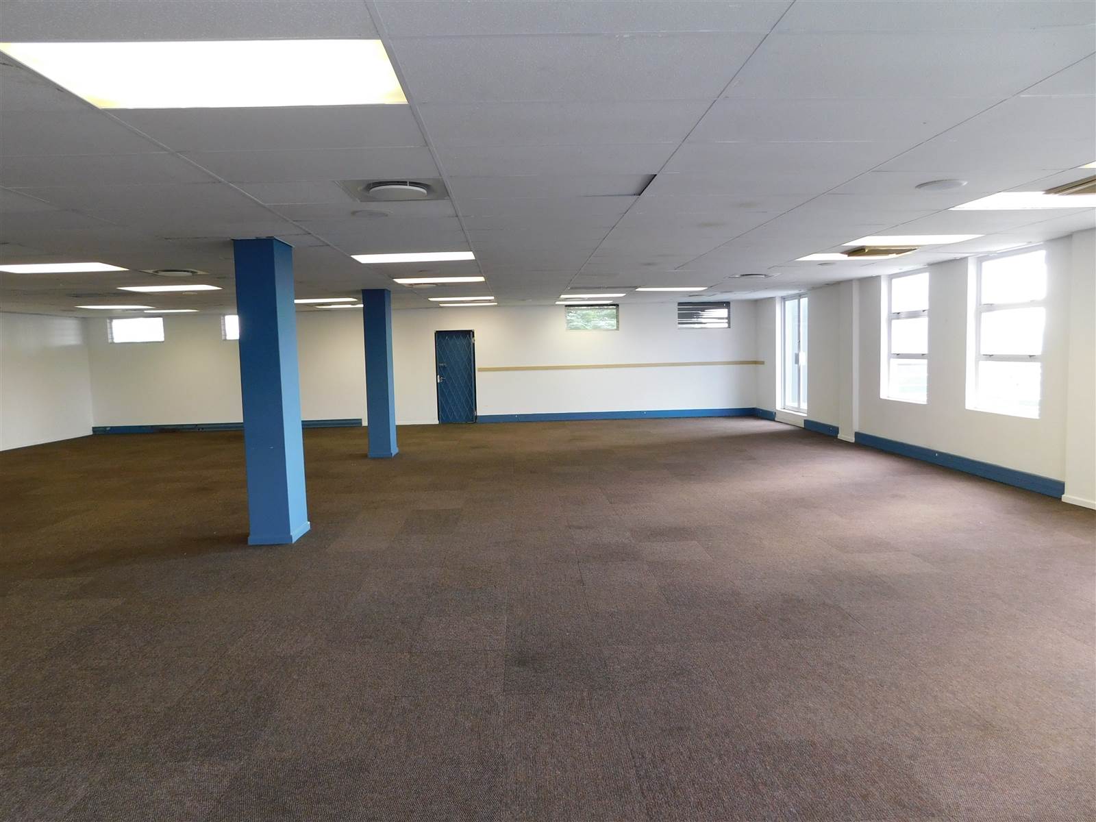 415  m² Commercial space in Randburg Central photo number 16