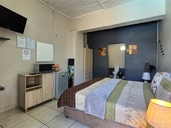 1 Bedroom House 1 Bedroom House