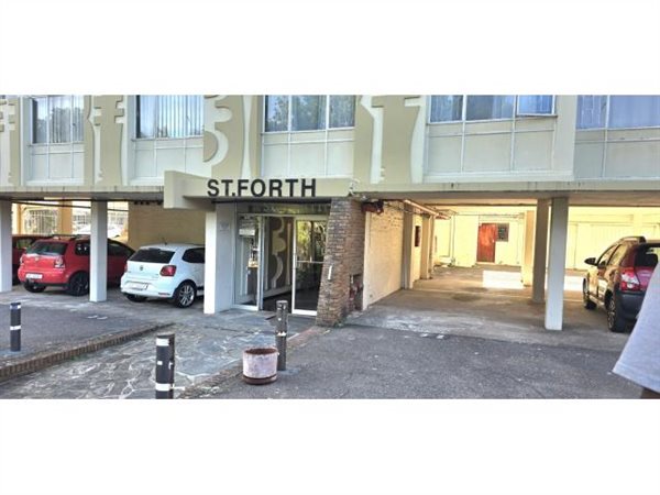 1 Bed Apartment in Greyville