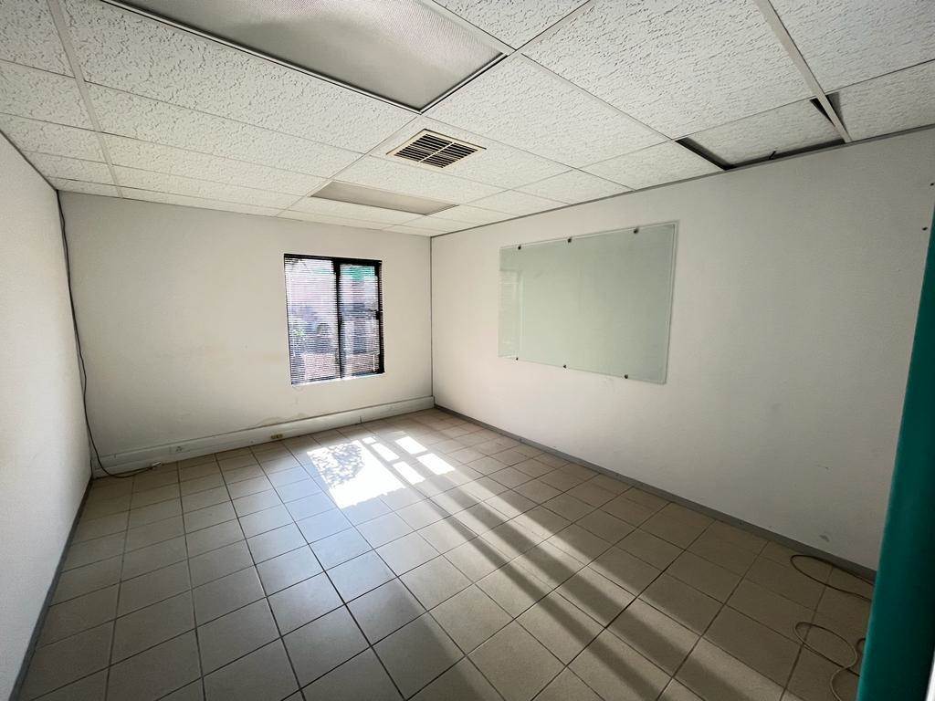 342  m² Commercial space in Fourways photo number 12