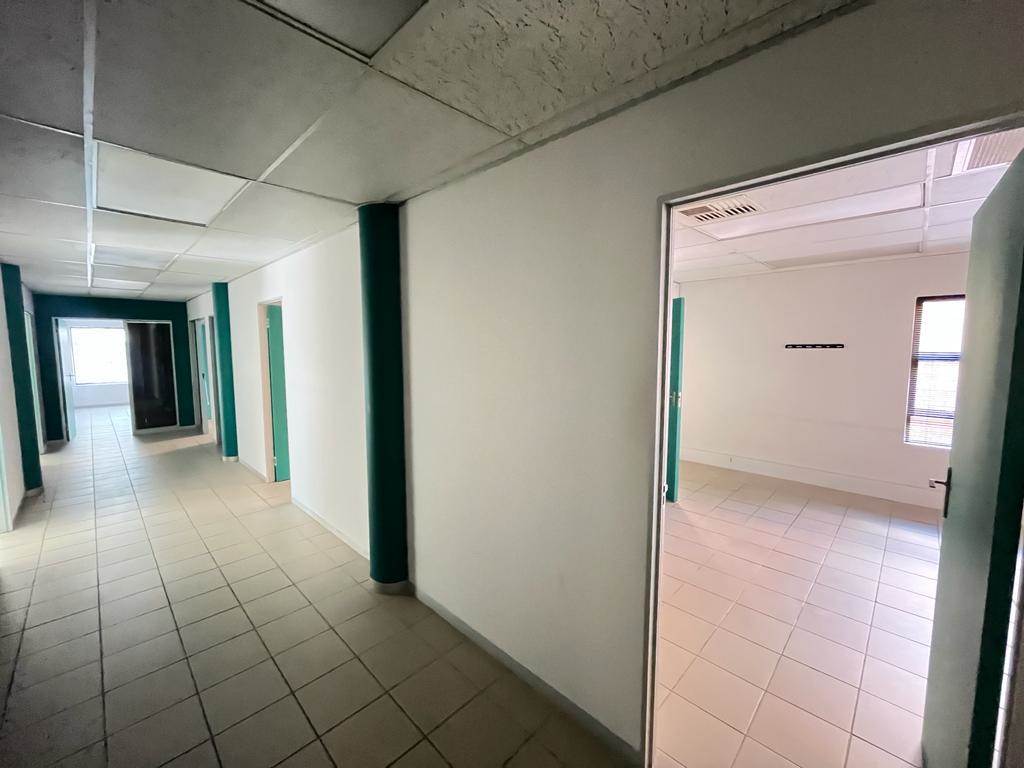342  m² Commercial space in Fourways photo number 4