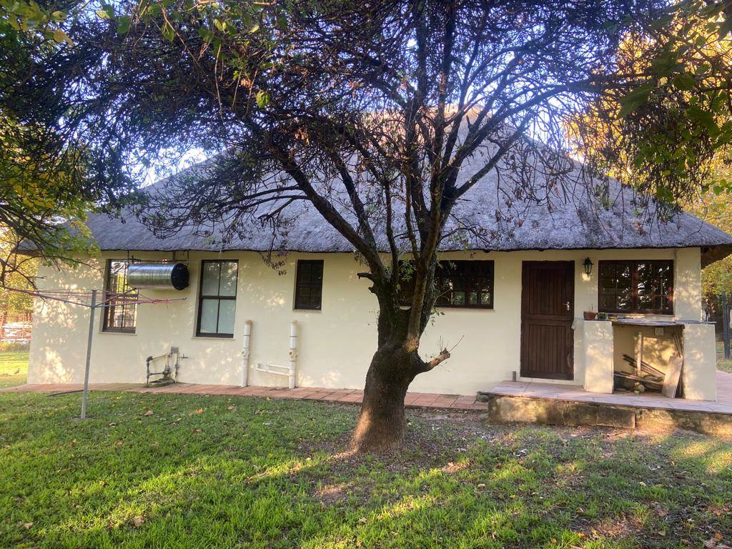 3 Bed Apartment in Randjesfontein photo number 5
