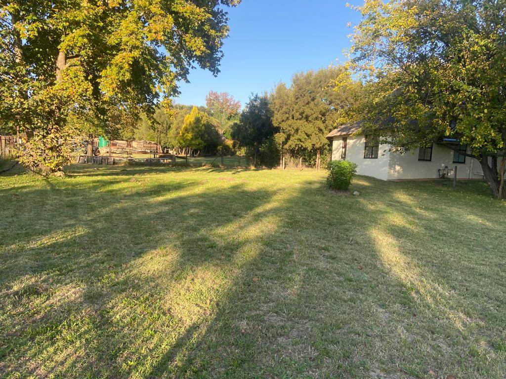 3 Bed Apartment in Randjesfontein photo number 1