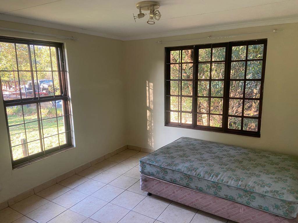 3 Bed Apartment in Randjesfontein photo number 19