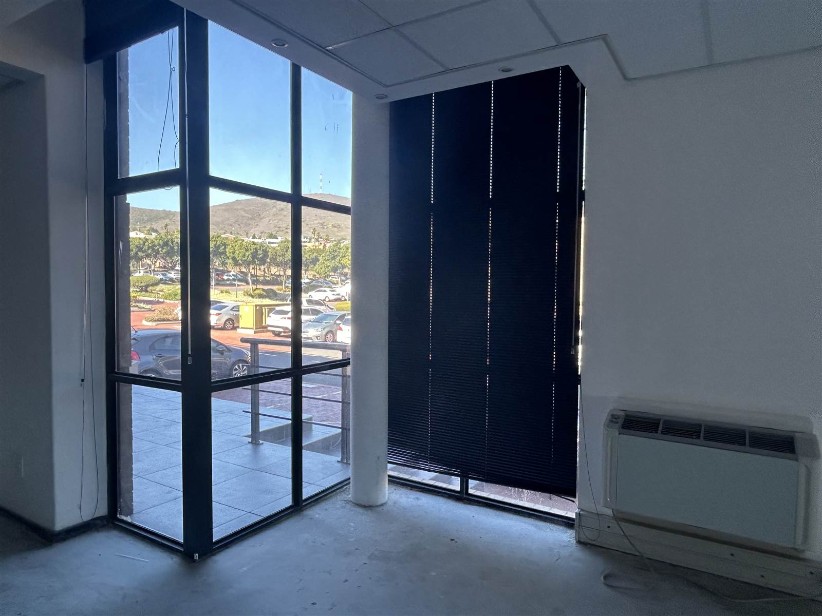 242  m² Commercial space in Plattekloof photo number 14