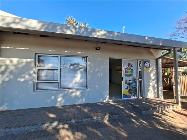 83 m² Commercial space 83 m² Commercial space