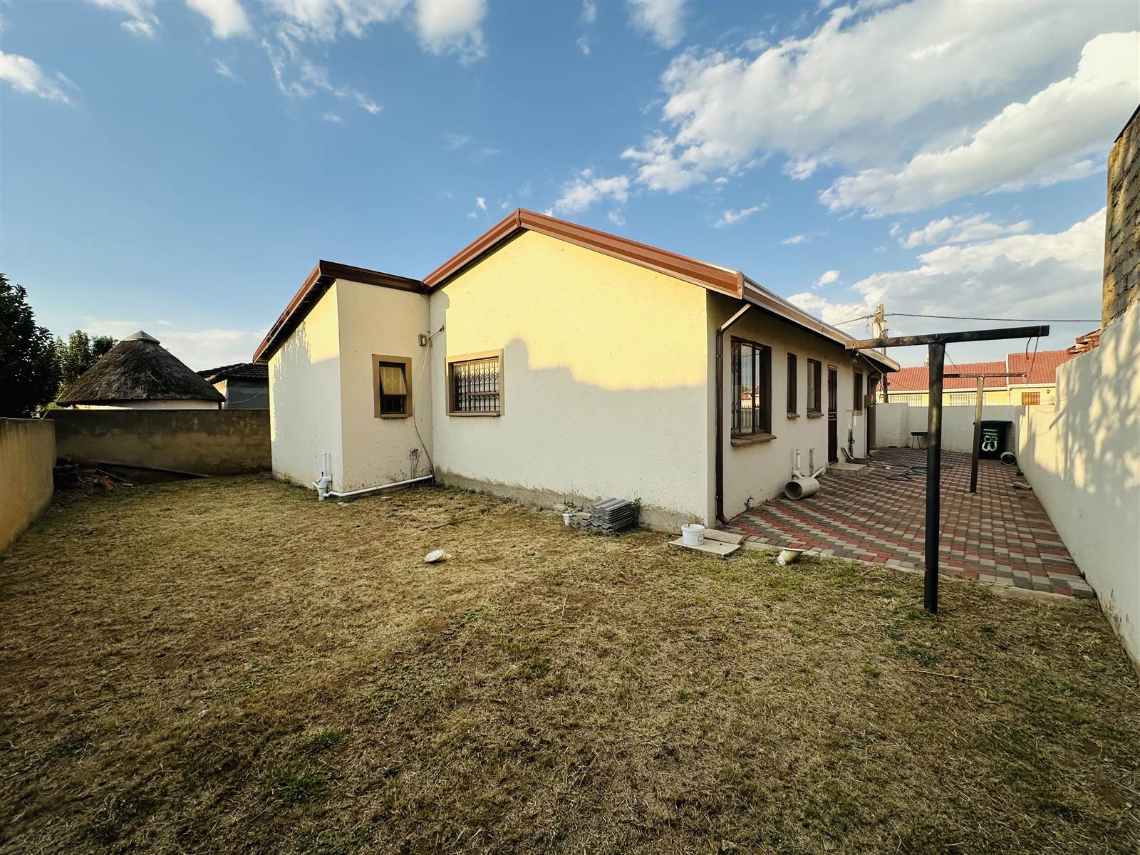 3 Bed House in Leondale photo number 24