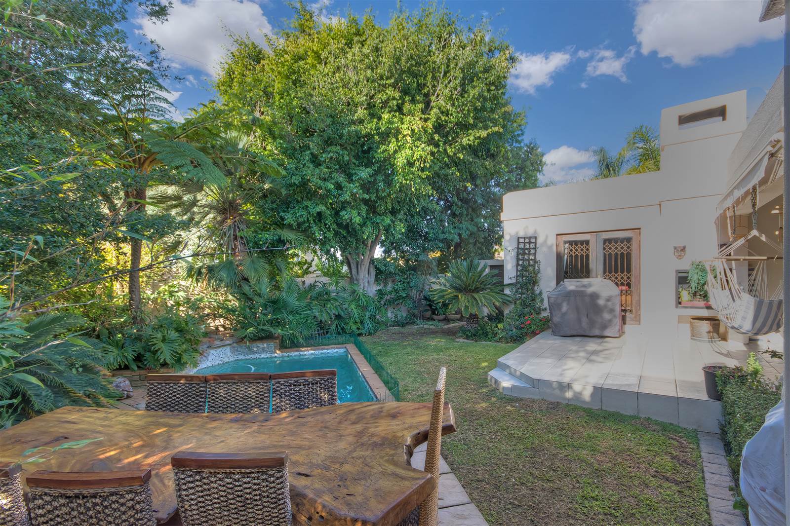 3 Bed Cluster in Lonehill photo number 15
