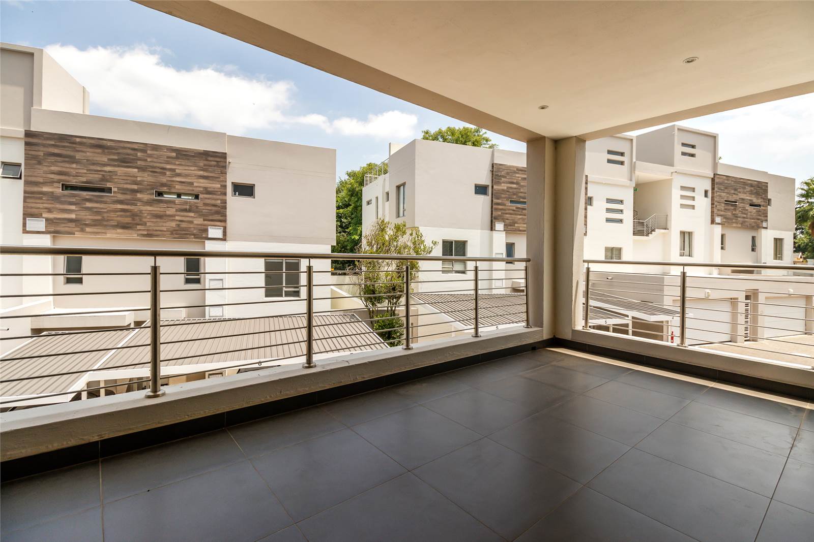 3 Bed Penthouse in Bryanston photo number 14