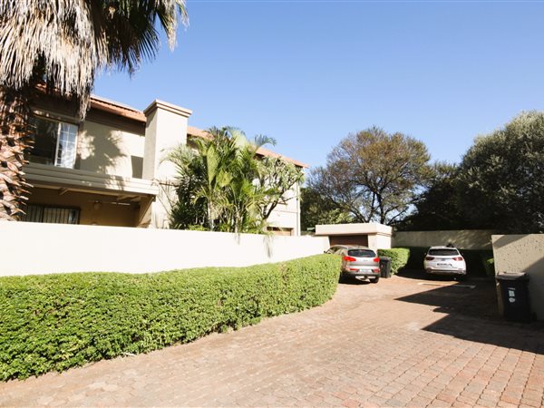 3 Bedroom Duplex 3 Bedroom Duplex