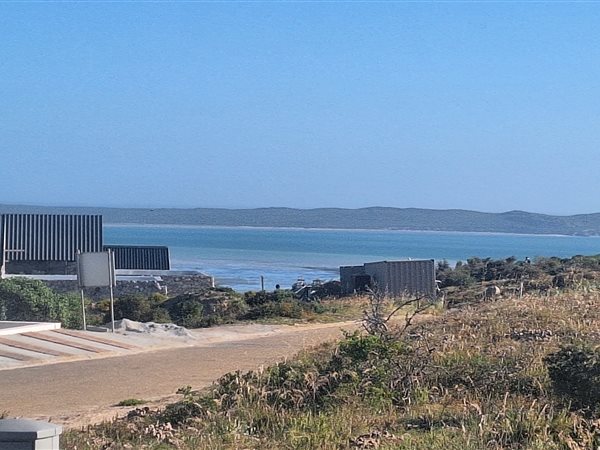 618 m² Land available in Shark Bay Estate