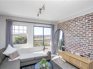 2 Bed House in Sinoville