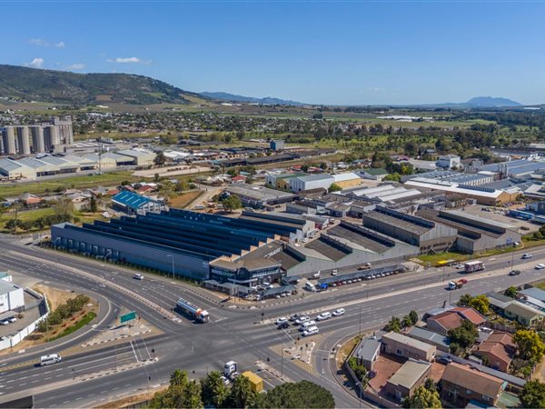 998 m² Industrial space 998 m² Industrial space