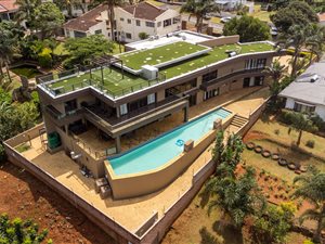 6 Bed House in Durban North