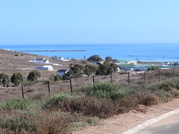 439 m² Land available in St Helena Views
