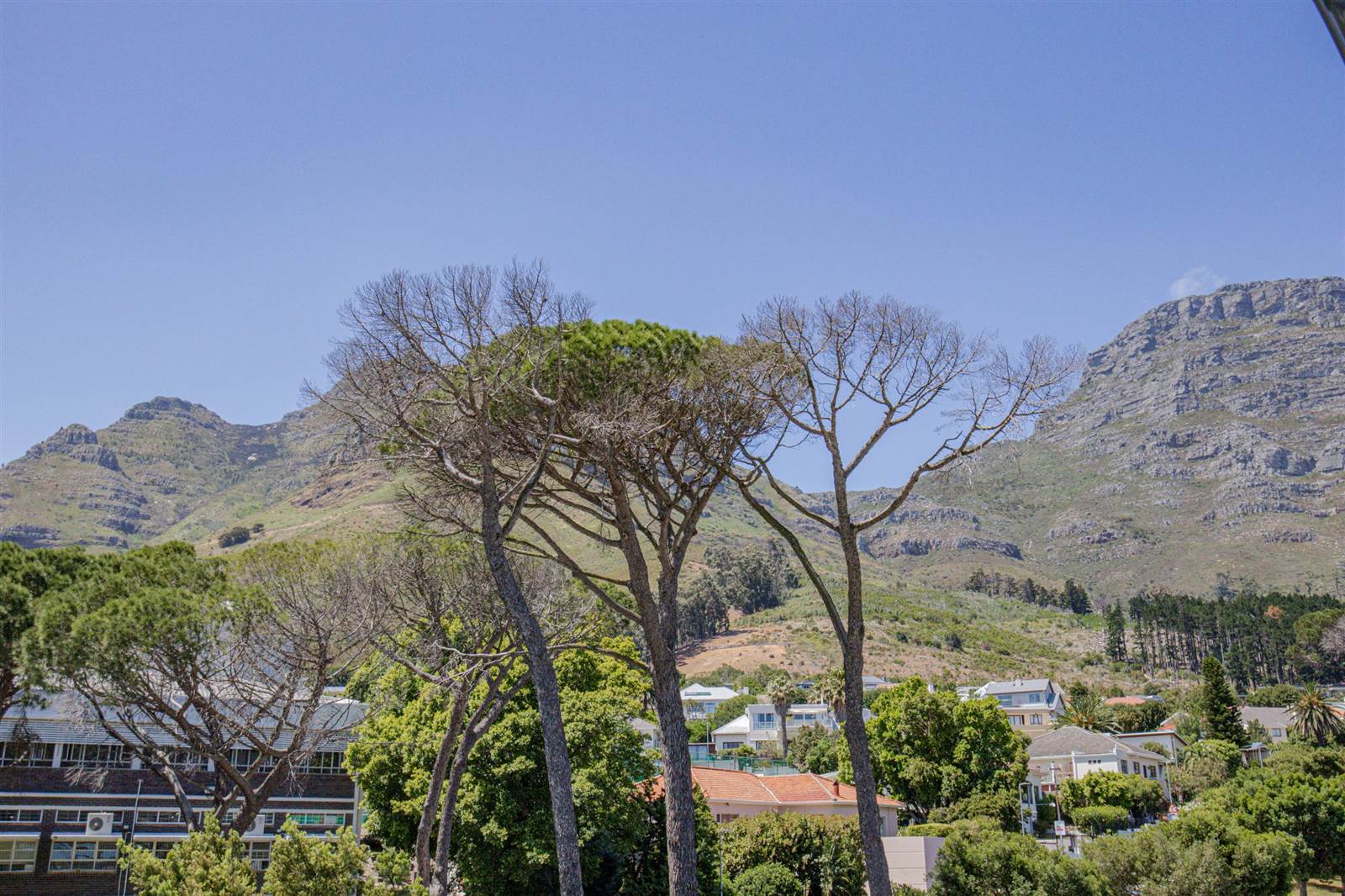 2 Bed Apartment in Vredehoek photo number 28