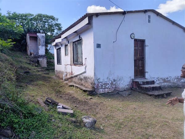 2 Bedroom House 2 Bedroom House