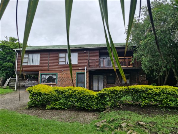 3 Bedroom House 3 Bedroom House