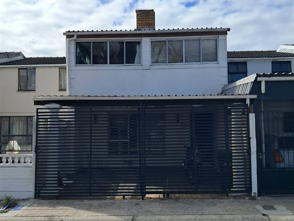 3 Bedroom House 3 Bedroom House