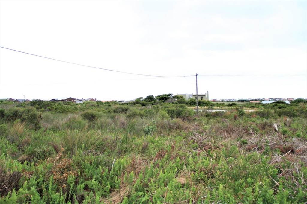 880 m² Land available in Bettys Bay photo number 4
