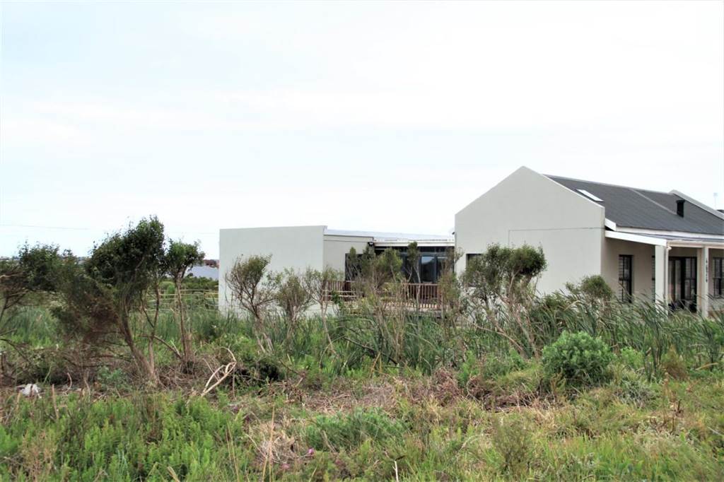 880 m² Land available in Bettys Bay photo number 11