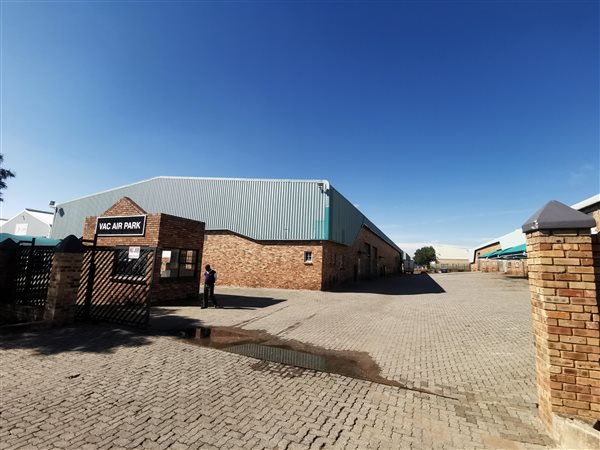 550  m² Industrial space in Robertville