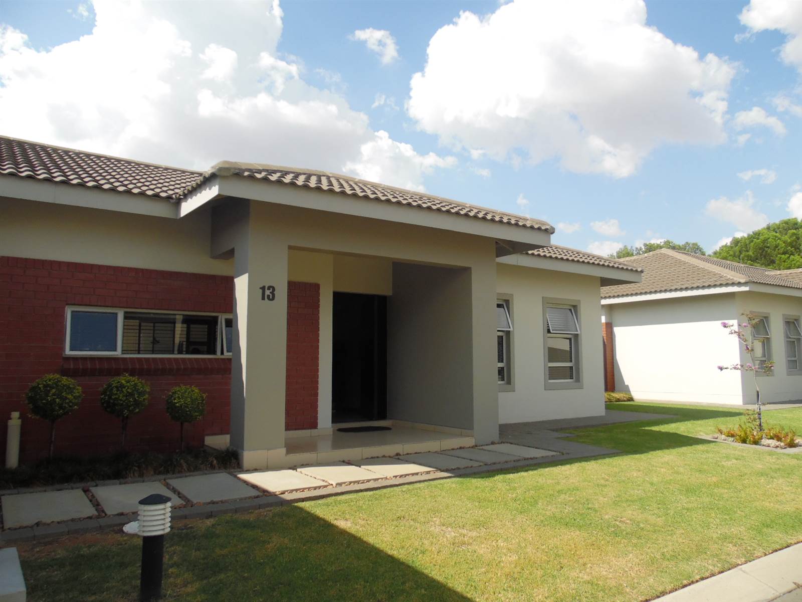 2 Bed Townhouse in Welkom photo number 1