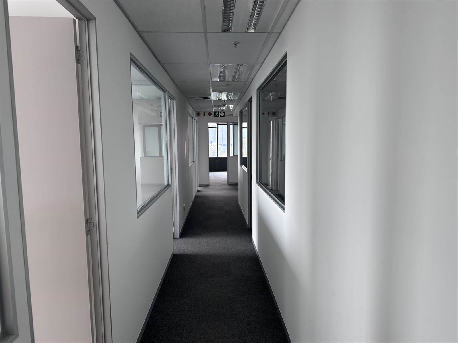 10292.5  m² Office Space in Menlyn photo number 13