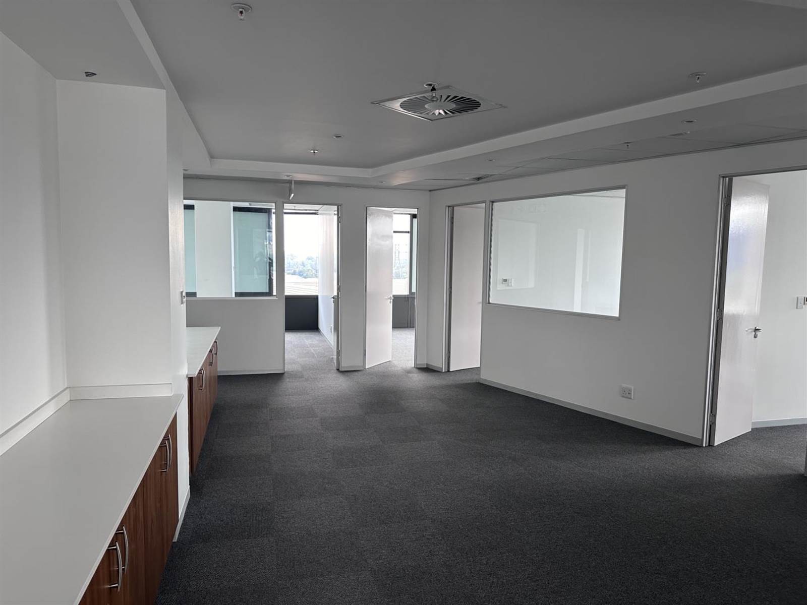 10292.5  m² Office Space in Menlyn photo number 1