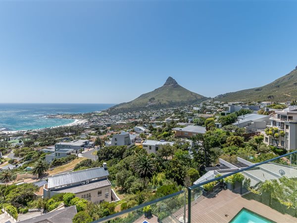 10 Bed House in Camps Bay