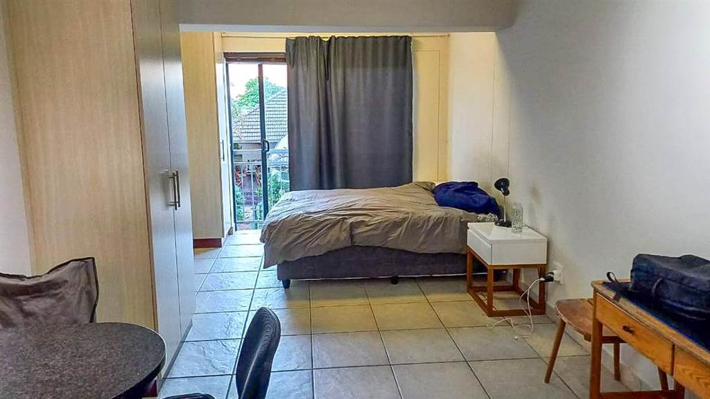 1 Bed Apartment in Northern Paarl photo number 4