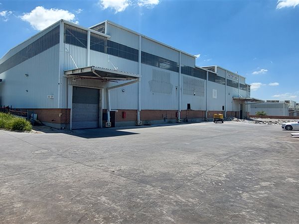 2559  m² Industrial space in Clayville