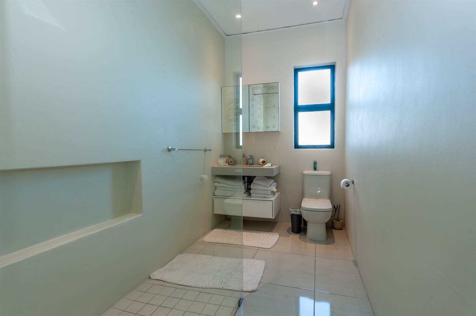 4 Bed House in Kalk Bay photo number 25