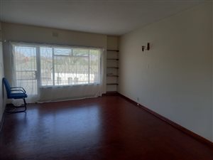 2 Bed Flat in Estcourt