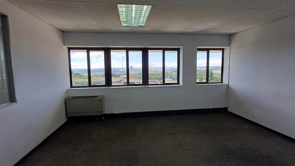 50.2  m² Commercial space in Woodmead photo number 16