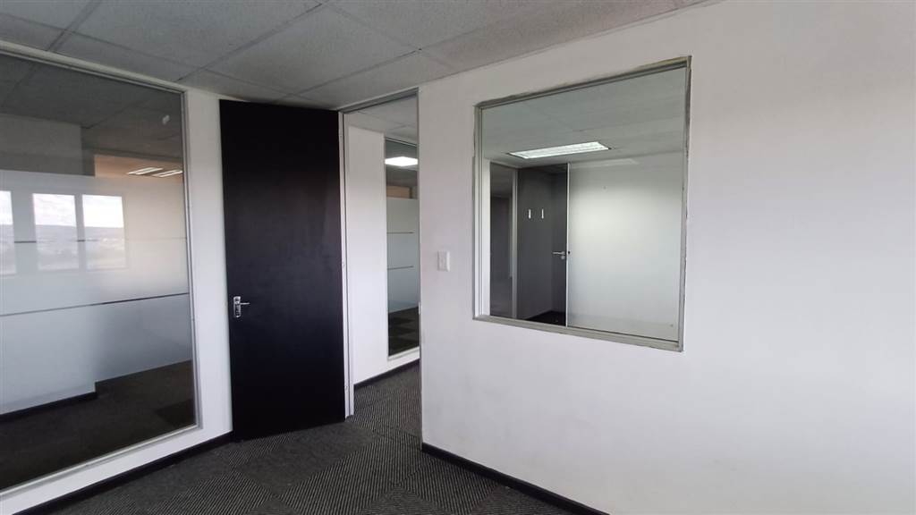 50.2  m² Commercial space in Woodmead photo number 12