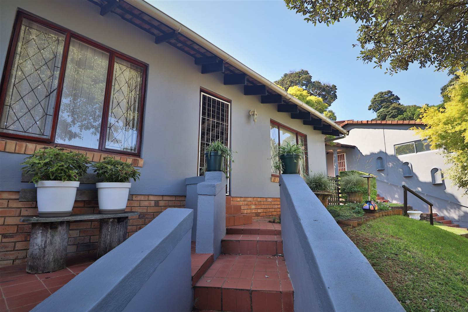 2.5 Bed Townhouse in Amanzimtoti photo number 28