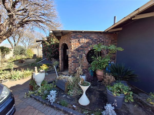 3 Bedroom House 3 Bedroom House