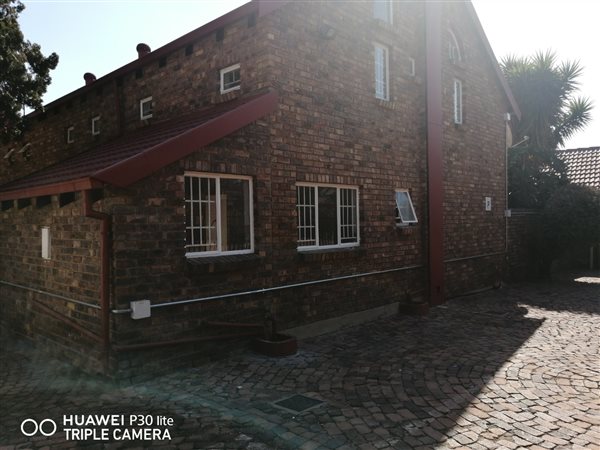 3 Bedroom House 3 Bedroom House