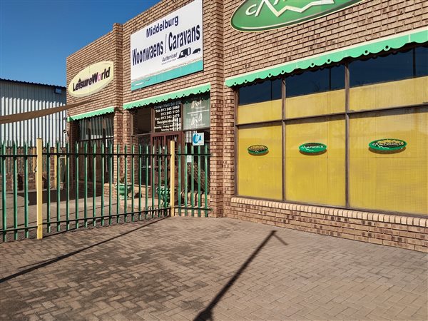 480  m² Commercial space