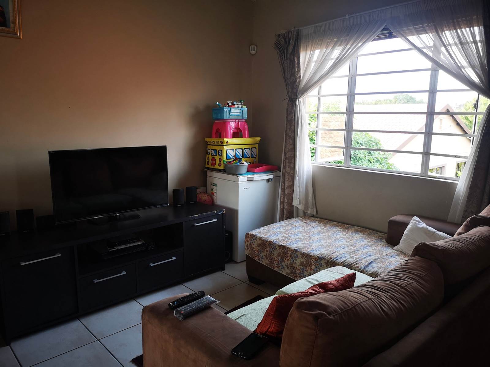 1 Bed Apartment in Tongaat Central photo number 8